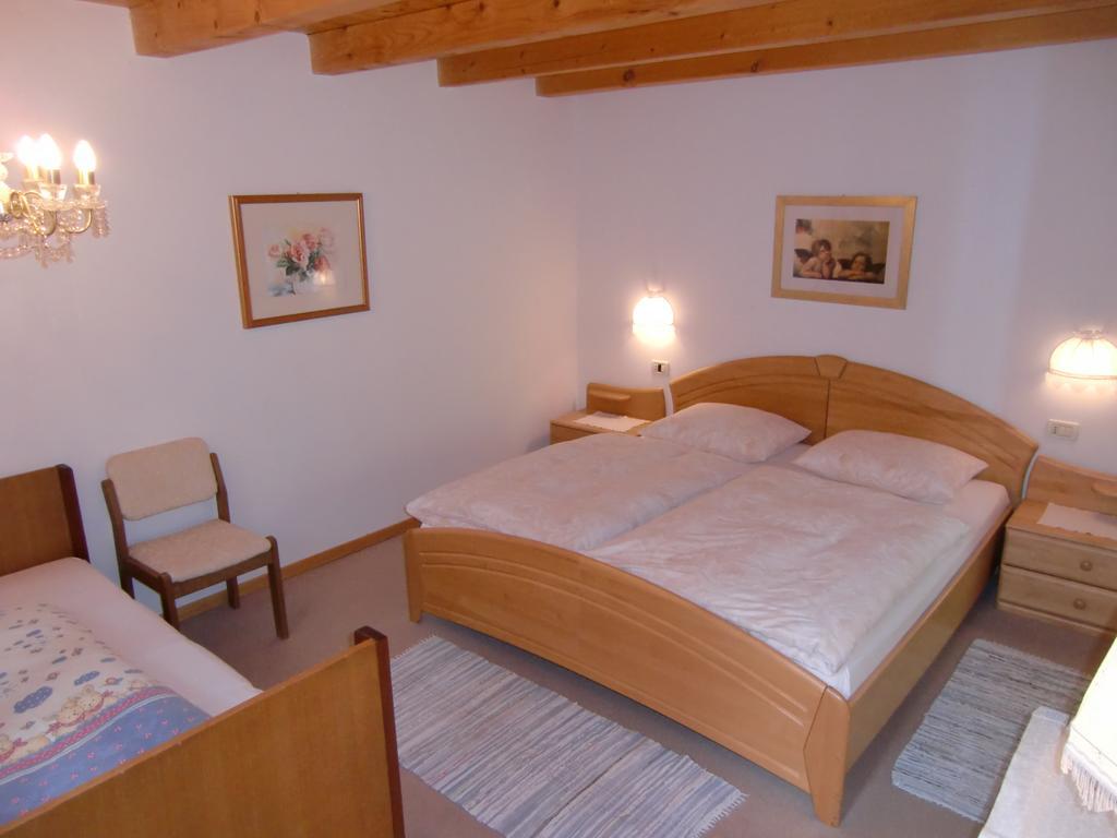 Putzenhof Hotel Laives Kültér fotó