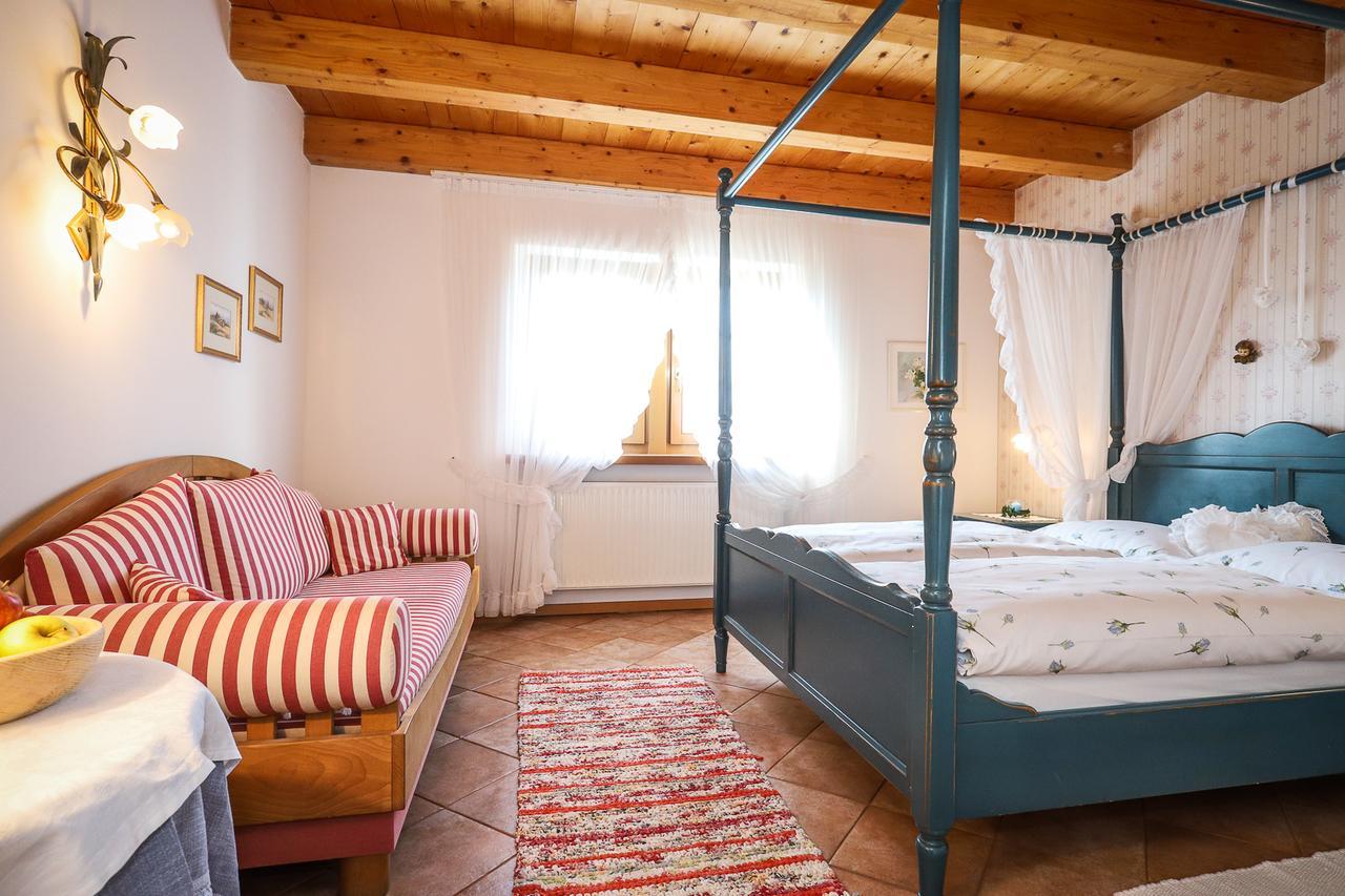 Putzenhof Hotel Laives Kültér fotó